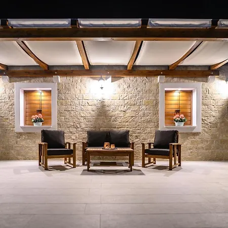 Breeze - Perfect Getaway In Untouched Nature